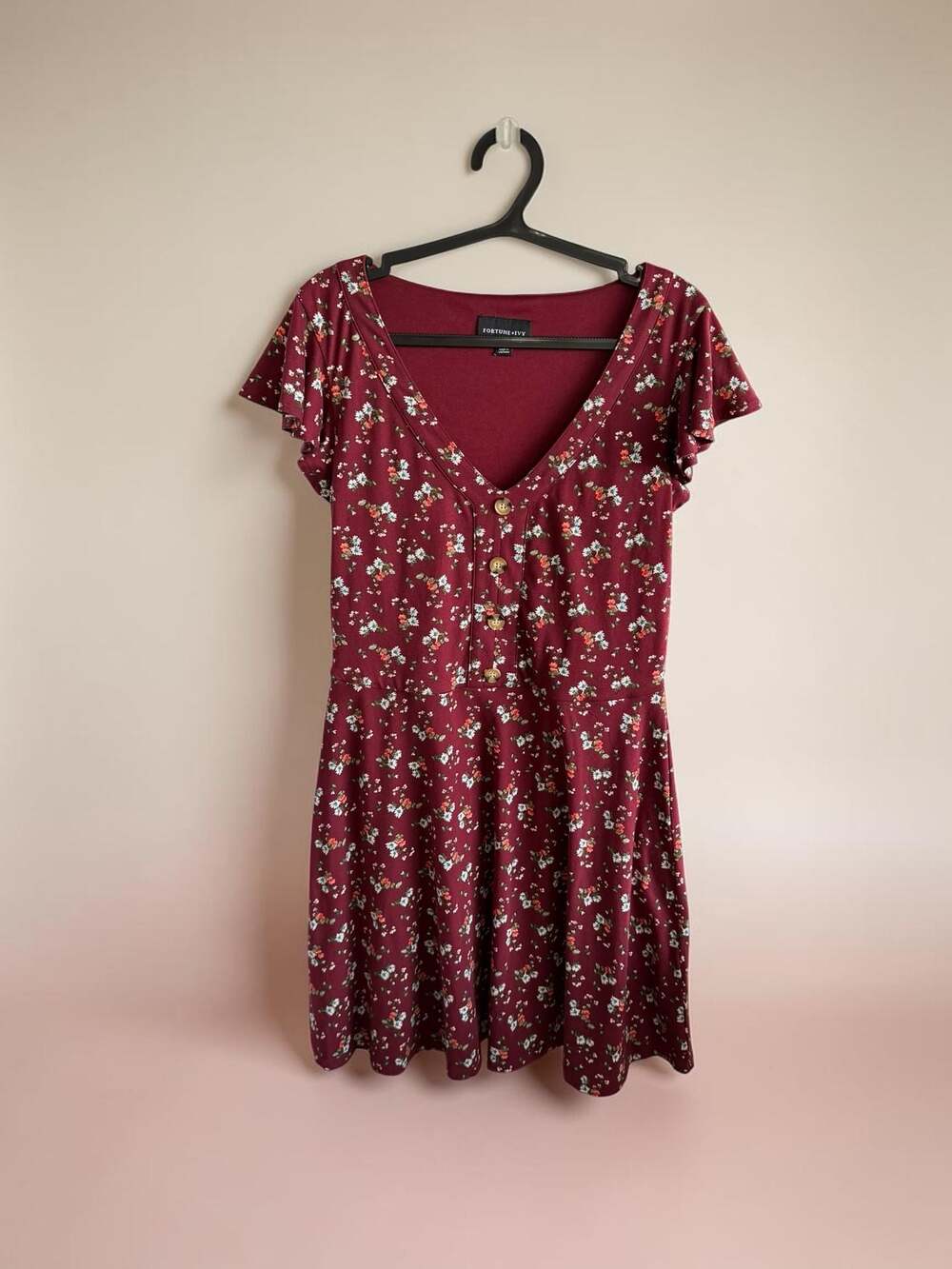 Fortune‎ + Ivy Jana Button Detail Floral Knit Dress Flutter Sleeve - M
